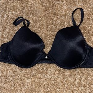 Lightly lined bra
